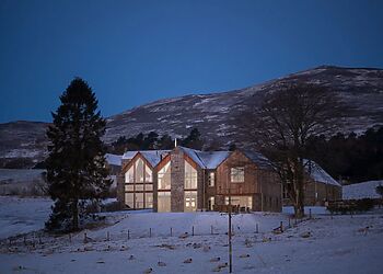 Braeview Steading