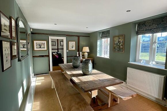 Acacia Cottage