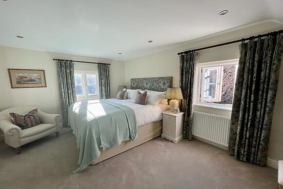 Acacia Cottage