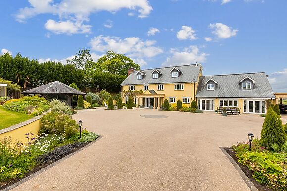 Broadridge Manor
