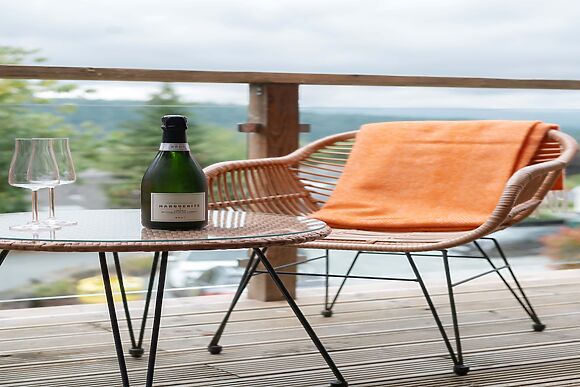 Silver Crescent House