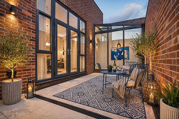 The Wivenhoe Hideaway