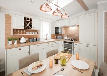 Platinum 2 Bed Spa - Aber Bay Holiday Park, Clarach