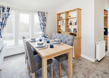 Platinum Lodge Bay View  - Aber Bay Holiday Park, Clarach