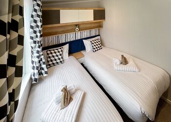 Platinum Lodge Bay View , Platinum Lodge - Aber Bay Holiday Park, Clarach