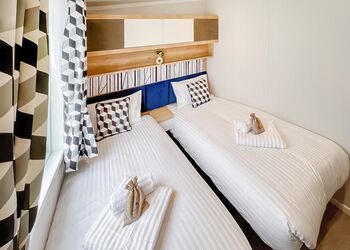 Platinum Lodge Bay View  - Aber Bay Holiday Park, Clarach