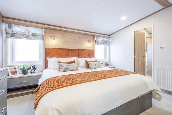 Platinum 2 Bed Spa - Aber Bay Holiday Park, Clarach