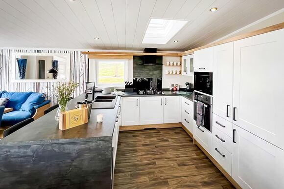 Platinum Lodge Bay View  - Aber Bay Holiday Park, Clarach