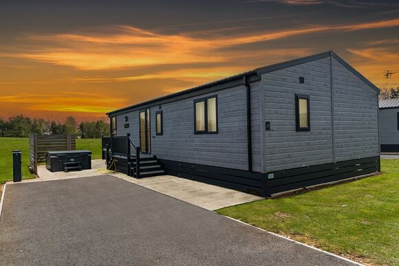 St Andrew&rsquo;s Lodges VIP (Pet) - Addlethorpe Country Park, Addlethorpe
