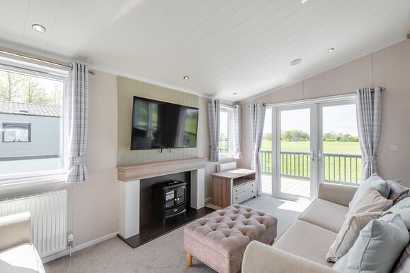 Sunningdale Lodge - Addlethorpe Country Park, Addlethorpe