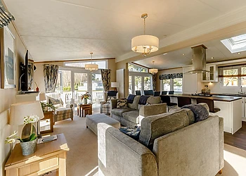 Lakeview Lodge VIP P/F 