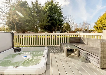 Lakeside Platinum VIP P/F 