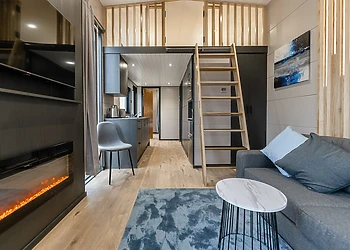 Applegrove Lux Barn 1