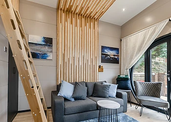 Applegrove Lux Barn 1