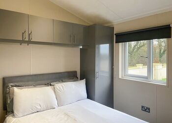 Ailsa Craig Pod - Arran Hills, Kilwinning