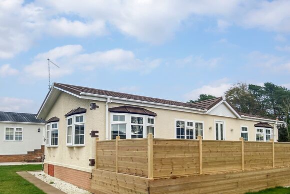 Drummilling Lodge - Arran Hills, Kilwinning