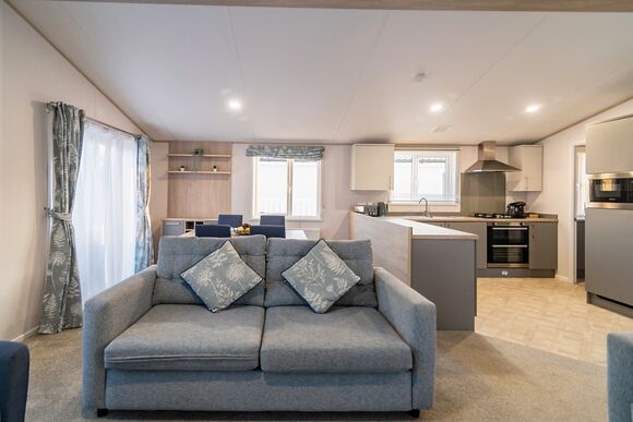 Platinum 2 Lodge - Alberta Holiday Park, Whitstable