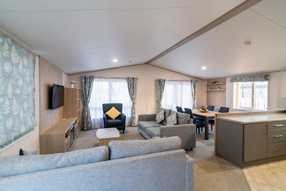 Platinum 2 Lodge - Alberta Holiday Park, Whitstable