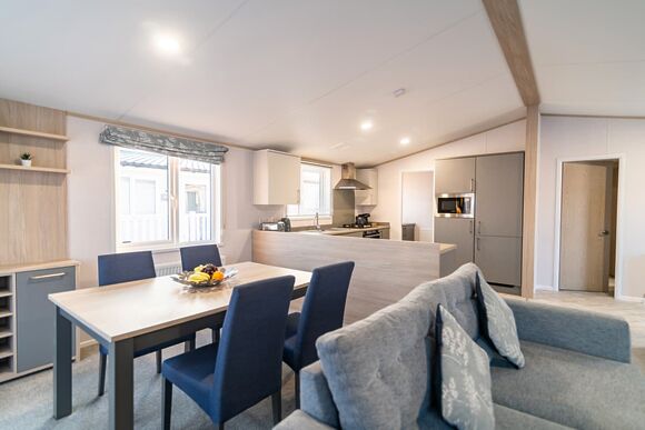 Platinum 2 Lodge - Alberta Holiday Park, Whitstable