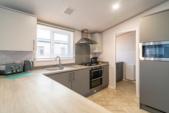 Platinum 3 Lodge - Alberta Holiday Park, Whitstable