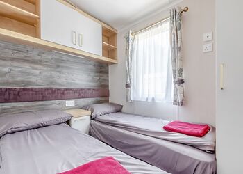 Beech 3 Hot Tub - Andrewshayes Holiday Park, Axminster