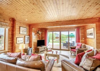 Cadnant Lodge - Anglesey Lakeside Lodges, Anglesey