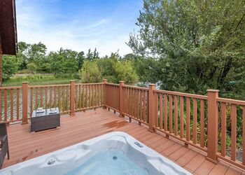 Bodafon Lodge - Anglesey Lakeside Lodges, Anglesey