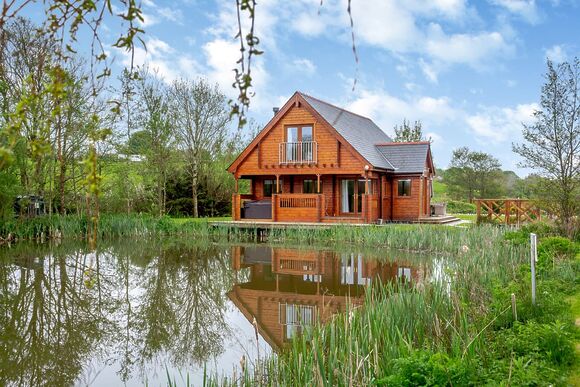Anglesey Lakeside Lodges