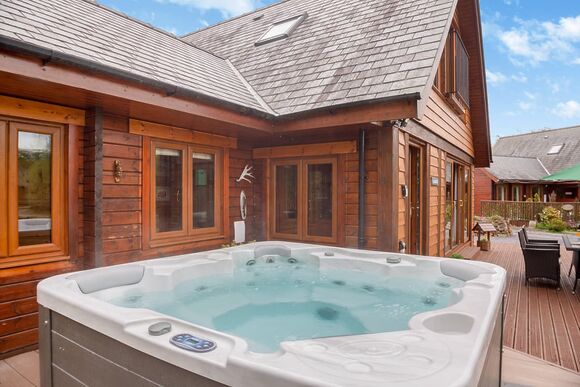 Cadnant Lodge - Anglesey Lakeside Lodges, Anglesey