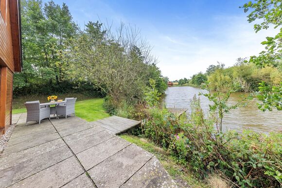 Menai Lodge - Anglesey Lakeside Lodges, Anglesey