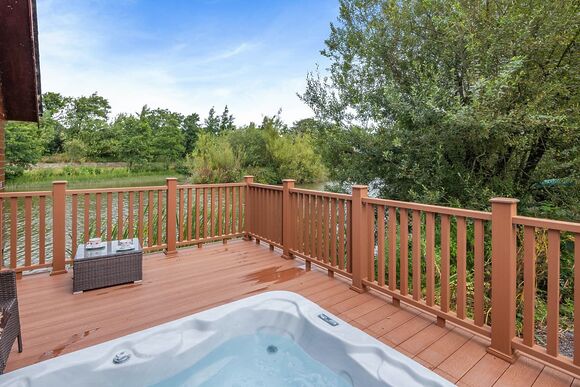 Bodafon Lodge - Anglesey Lakeside Lodges, Anglesey