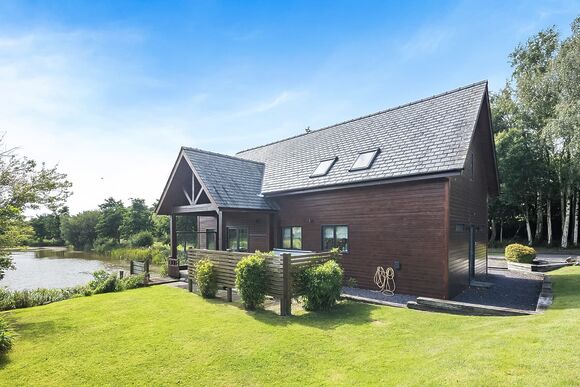 Anglesey Lodge - Anglesey Lakeside Lodges, Anglesey
