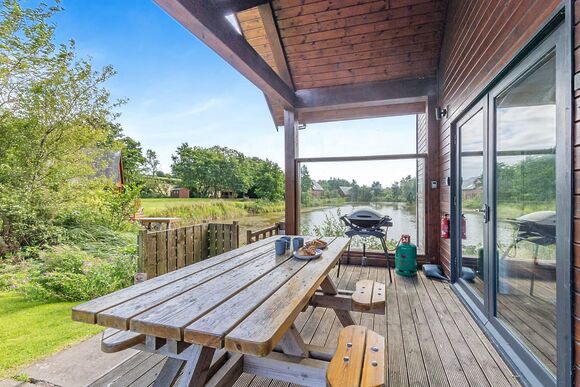 Anglesey Lodge - Anglesey Lakeside Lodges, Anglesey