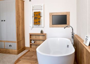 Exclusive Heartwood Pet - Appletree Holiday Park, Hubbert’s Bridge, near Boston