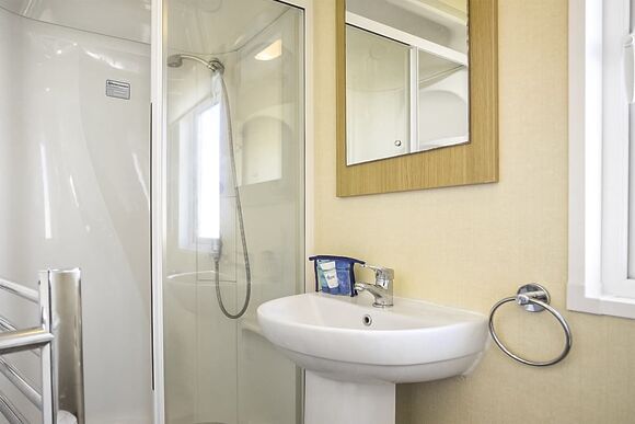 Superior Caravan 8 Pet - Appletree Holiday Park, Hubbert&rsquo;s Bridge, near Boston