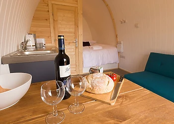 Retreat Pod VIP 