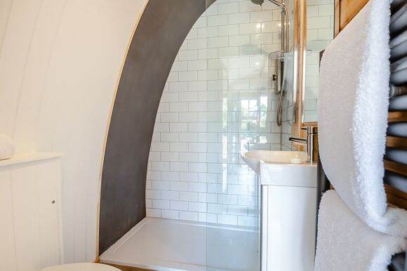 Retreat Pod VIP - Apple Mount Retreat, Thorpe Morieux, near Lavenham