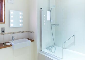 Golden Oak 2 - Ardgartan Argyll Lodges, Arrochar, Argyll and Bute