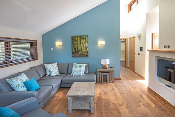 Ardgartan Argyll Lodges  