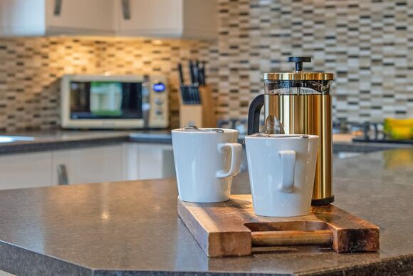 Kingfisher VIP Pet - Ashlea Pools Lodges, Hopton Heath, Craven Arms