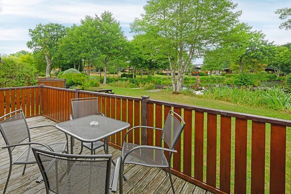 Kestrel Lodge - Ashlea Pools Lodges, Hopton Heath, Craven Arms