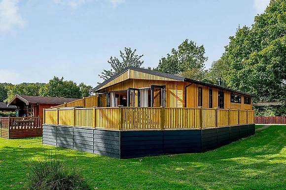 Goldcrest VIP Lodge 