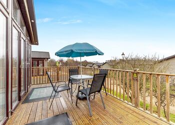 Aspen Lodge 4 - Ashby Woulds Lodges and Spa, Overseal, Nr Ashby-de-la-Zouch