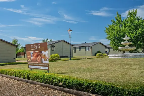 Ashby Woulds Lodges and Spa, Overseal, Nr Ashby-de-la-Zouch