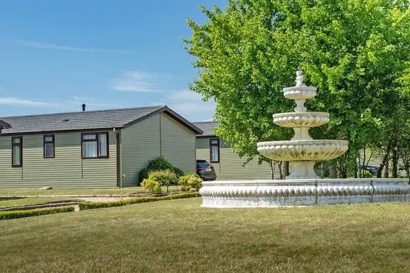 Ashby Woulds Lodges and Spa, Overseal, Nr Ashby-de-la-Zouch