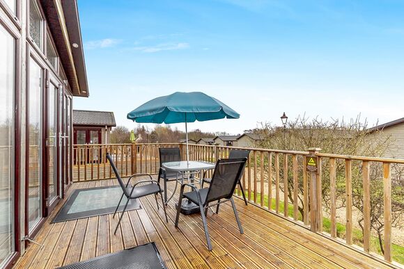 Aspen Lodge 4 - Ashby Woulds Lodges and Spa, Overseal, Nr Ashby-de-la-Zouch