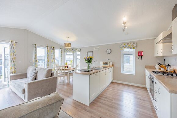 Retreat - Ashby Woulds Retreat, Overseal, Nr Ashby-de-la-Zouch