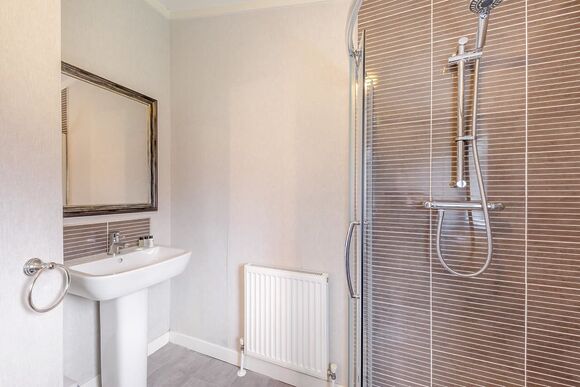 Retreat VIP 2 - Ashby Woulds Retreat, Overseal, Nr Ashby-de-la-Zouch