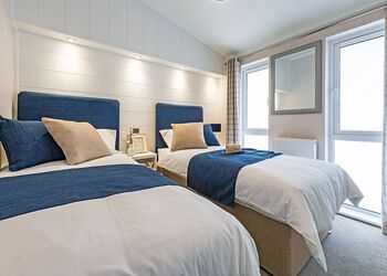 Alderney - Atlantic Bays Holiday Park, Padstow