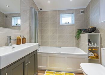 Alderney - Atlantic Bays Holiday Park, Padstow